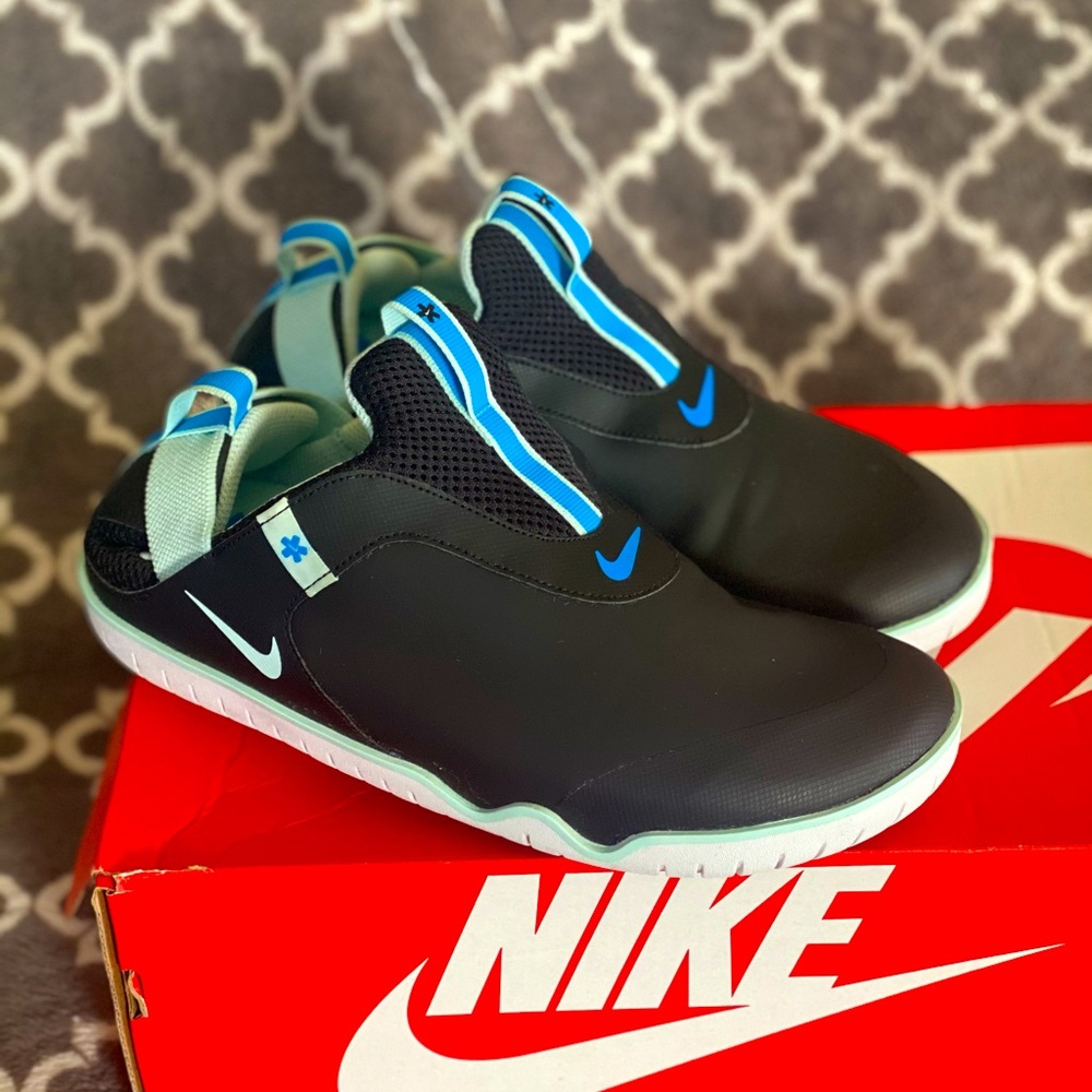 Nike zoom pulse shows women’s sz 8.5